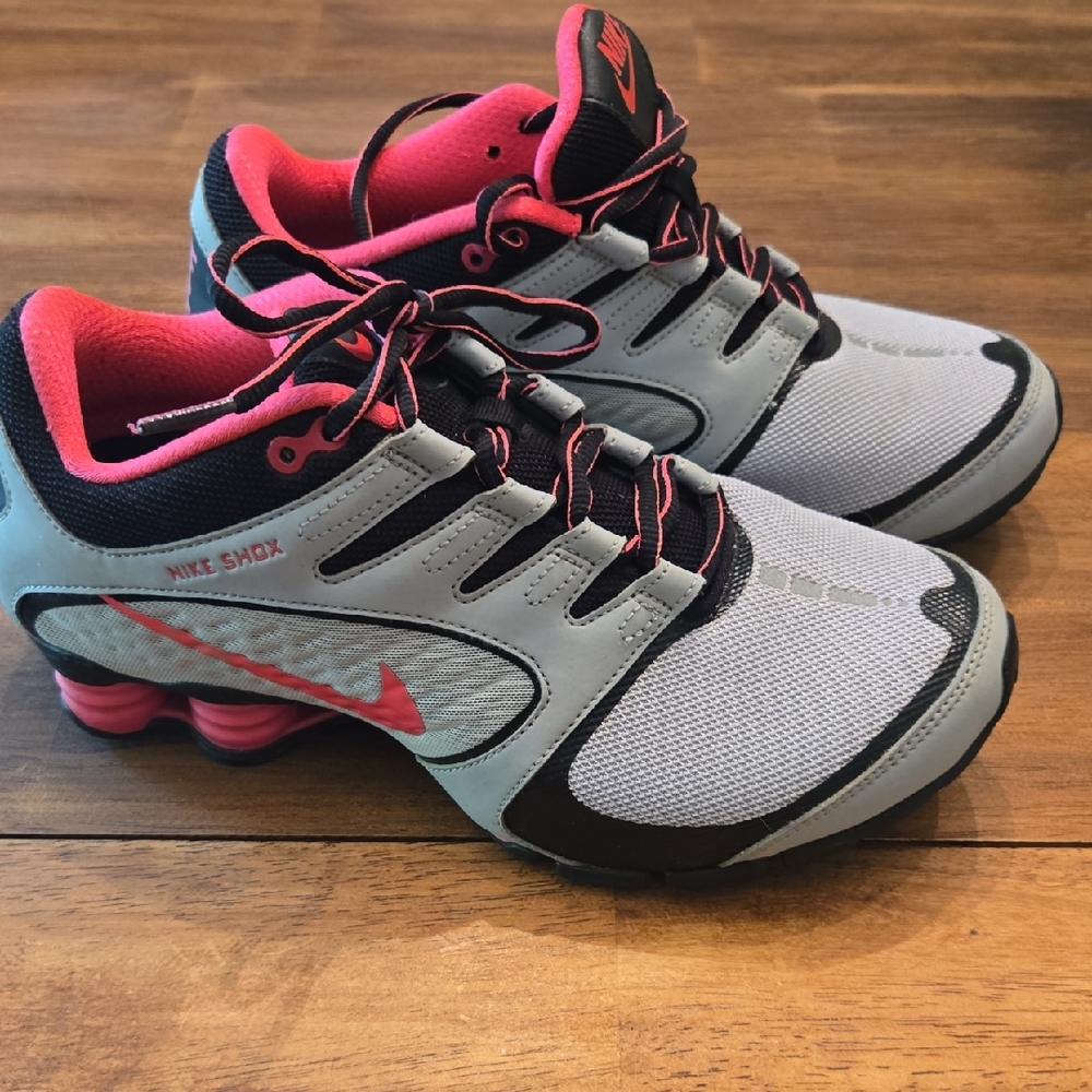Nike Women's Gray and Pink Shox Athletic Sneakers